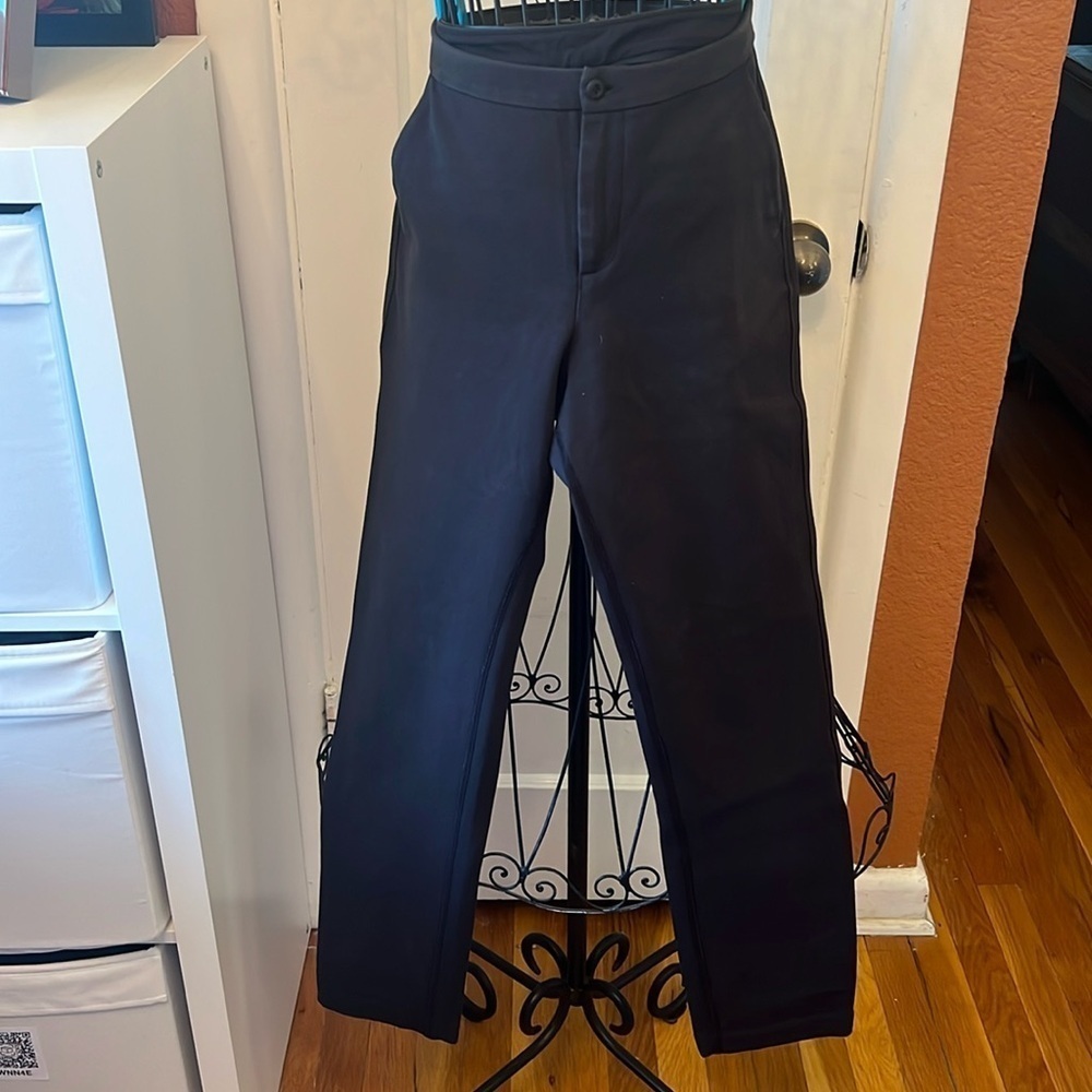Lululemon Pants-Size 6
